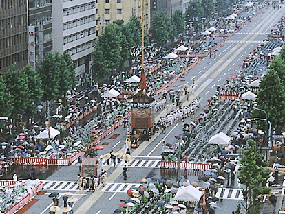 覆工板滑り止め表面加工工事の実績(2)